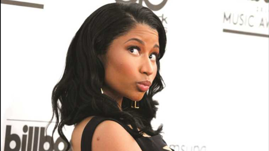 ניקי מינאז'