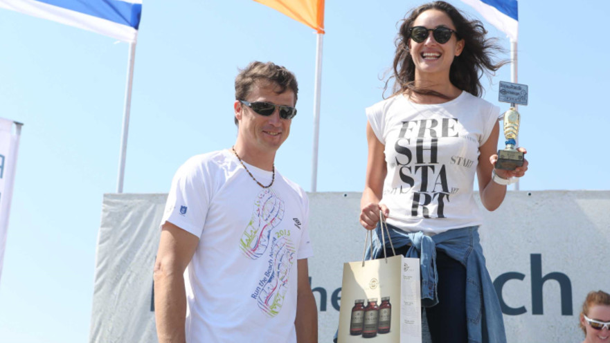 אנה אהרונוב 