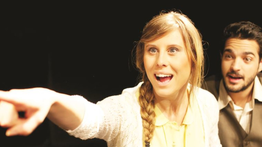 אלין לוי בהצגה "שושה"