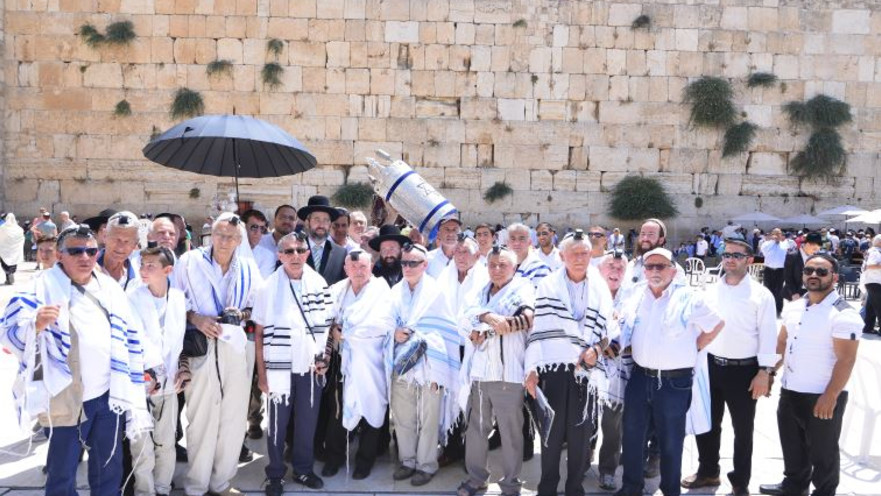 ניצולי השואה - בני ובנות המצווה בכנסת