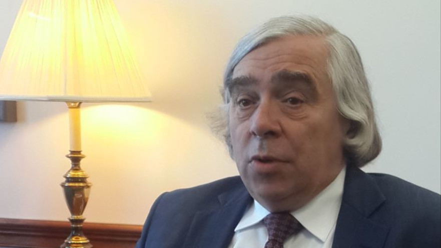 ארנסט מוניז