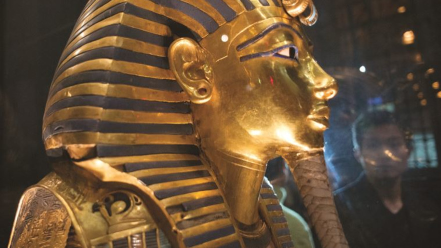 המסכה של המלך תות ענח' אמון, בעקבות האוצר האבוד