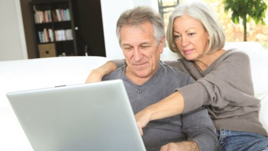 זוג מבוגרים