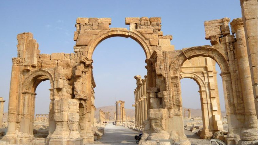 שער הניצחון בתדמור לפני שנהרס