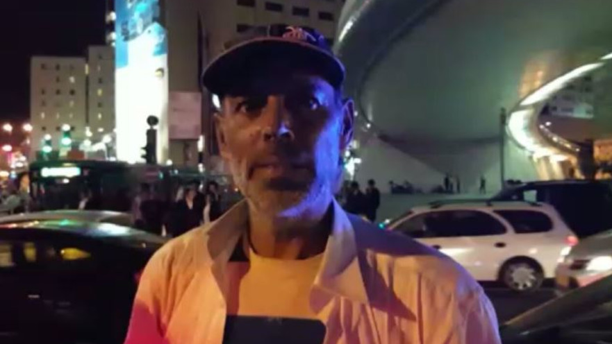 יאיר בן שבת שנאבק במחבל עם נונצ'קו