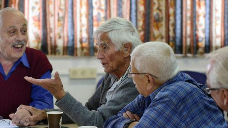 ניצולי שואה