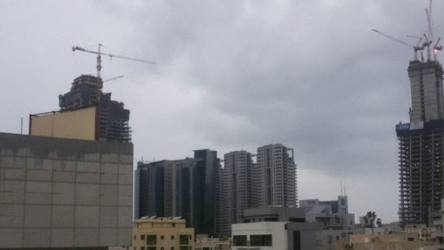 מעונן בתל אביב