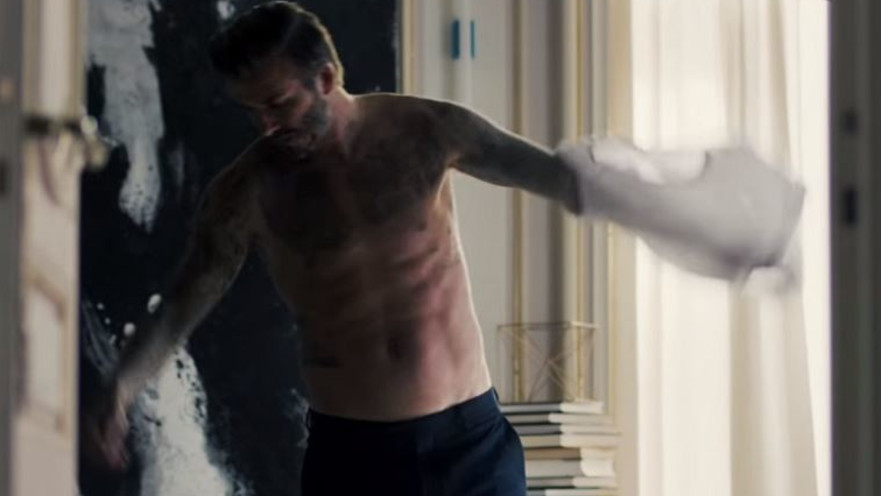 דיוויד בקהאם בפרסומת ל h&m