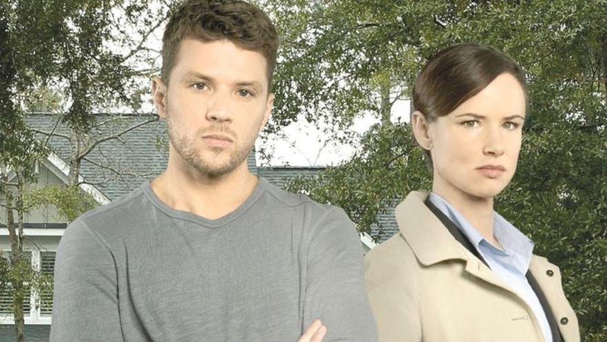 ג'ולייט לואיס ב"סודות ושקרים"