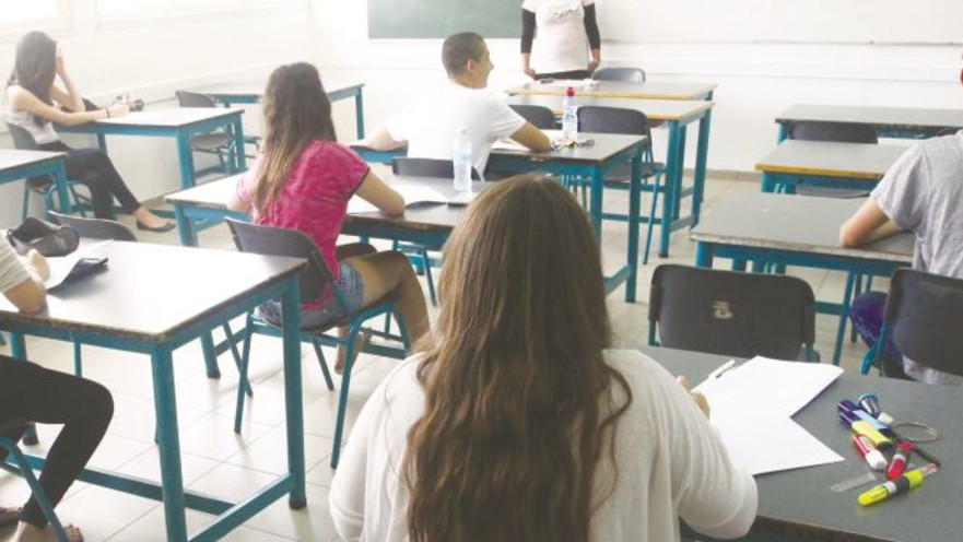 בחינות בבית ספר תיכון