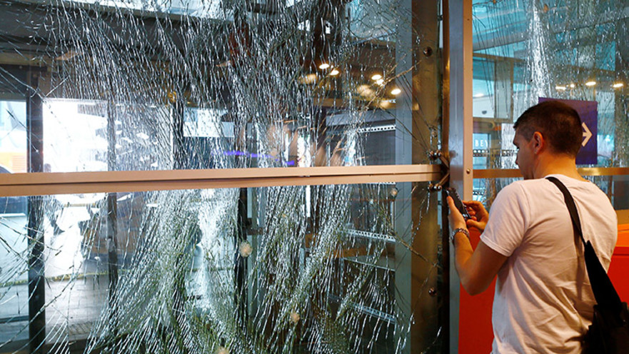 נמל התעופה אטאטורק באיסטנבול, פיגוע בנמל התעופה באיסטנבול