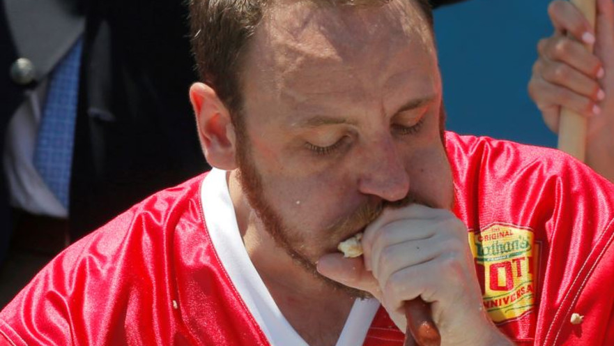 תחרות אכילת נקנקיות