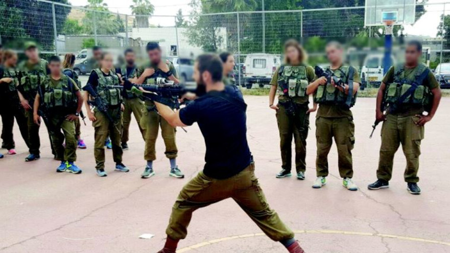 אימוני לחימה