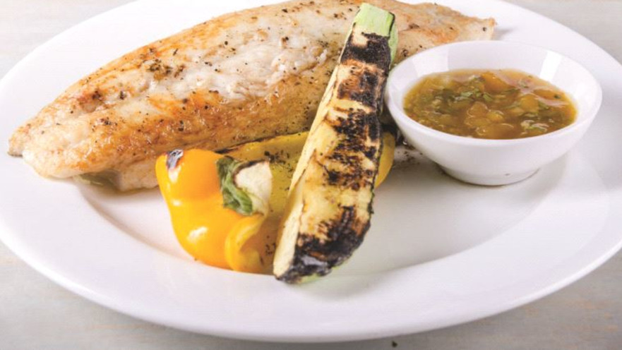 פילה דג במסעדת "מורל" בחיפה