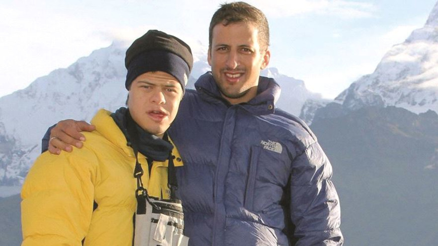 אח שלי גיבור