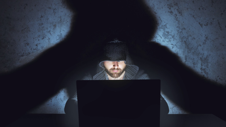 סחיטה באינטרנט, צילום אילוסטרציה