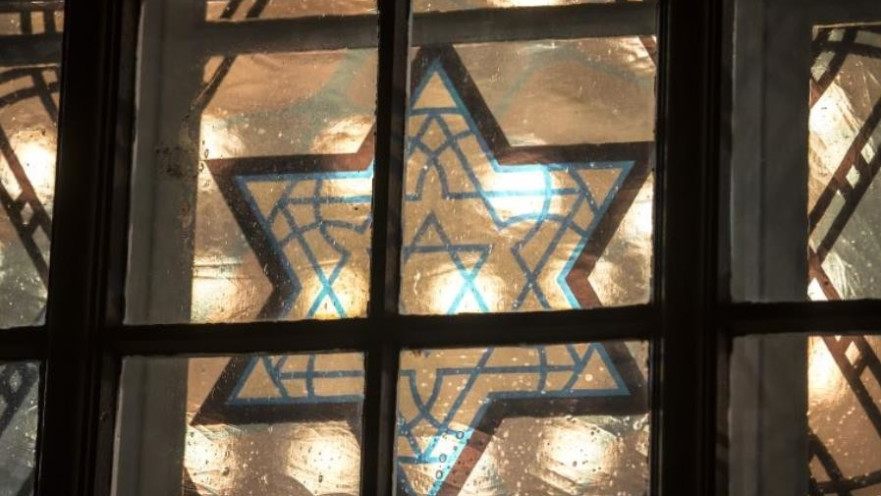 בית כנסת בגרמניה (המבנה המצולם לא קשור לנאמר בכתבה)