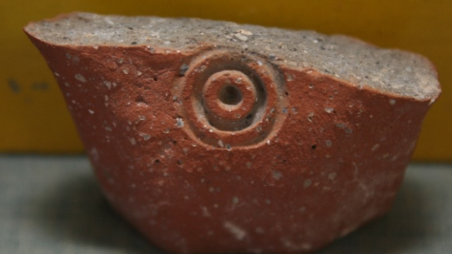 טביעות ממלכתיות על ידיות קנקן, רמת רחל