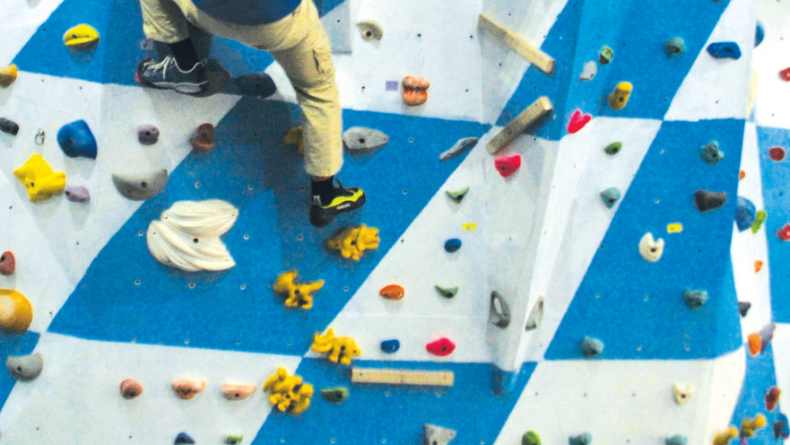 קיר טיפוס, טיולים