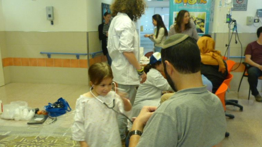 רופאים ליום אחד בשבוע החינוך המדעי