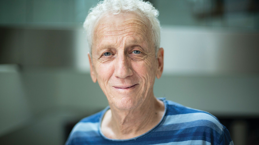 מוני מושונוב