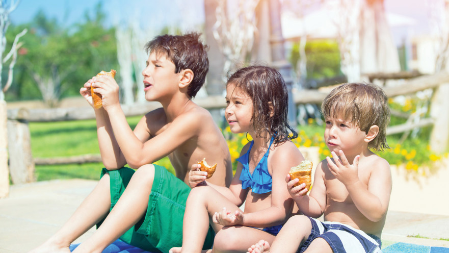 ילדים אוכלים, צילום אילוסטרציה