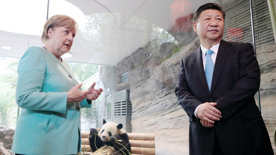 נשיא סין שי ג'ינפינג עם קנצלרית גרמניה אנגלה מרקל