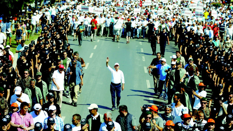 מצעד המחאה של מנהיג האופוזיציה בטורקיה