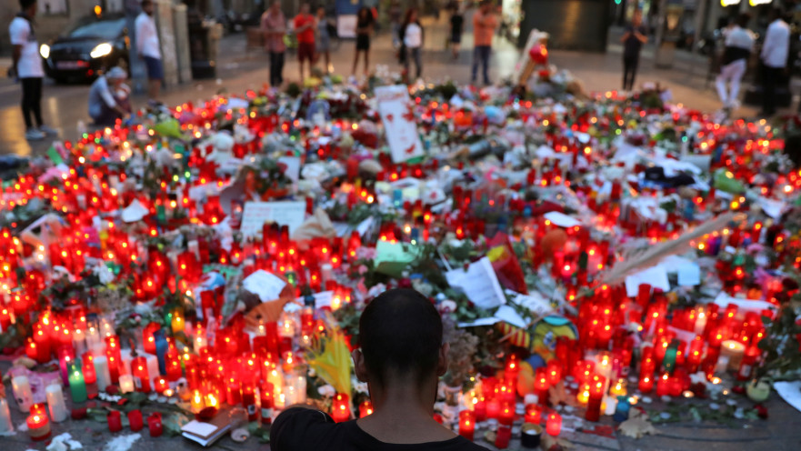 התייחדות לאחר הפיגוע בברצלונה