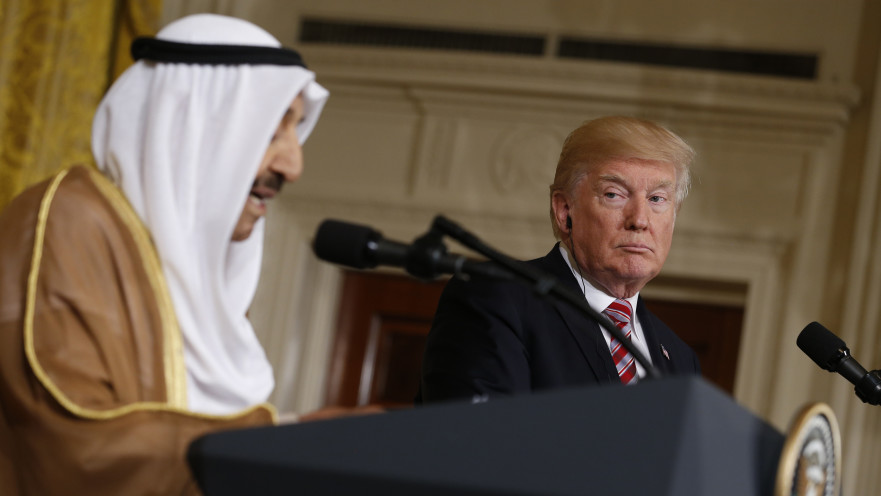 נשיא ארה"ב דונלד טראמפ ואמיר כוויית סבאח אל-אחמד אל-ג'אבר א-סבאח