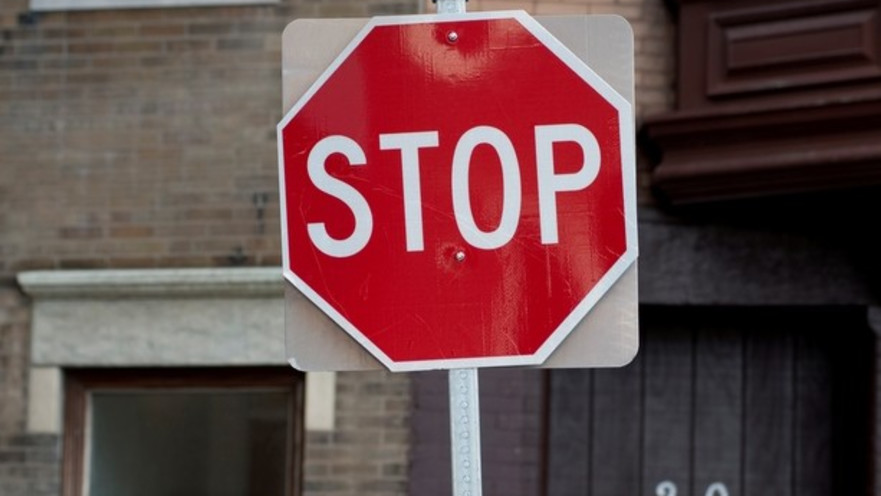 רואים שצדקתי? גרם לתאונה כדי להראות שהצומת מסוכן