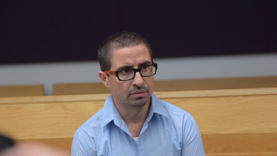 קסטיאל בבית המשפט