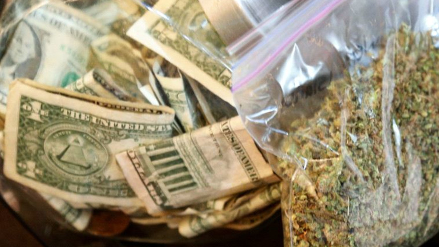 אמא יקרה: שלחה לבנה סמים לכלא