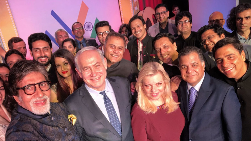 כוכבי בוליווד עם בני הזוג נתניהו