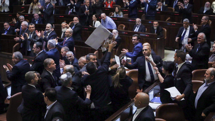 חברי הרשימה המשותפת מוצאים ממליאת הכנסת. 