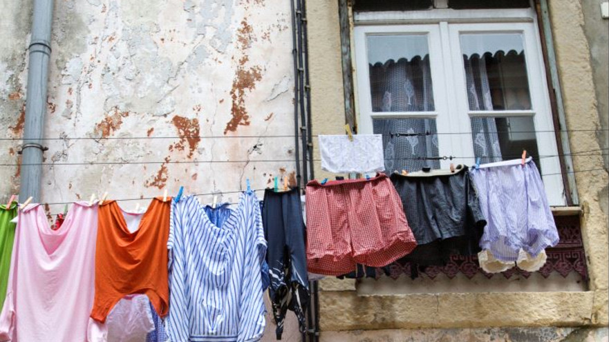 גרו עם שכן מת במשך שנתיים ולא שמו לב