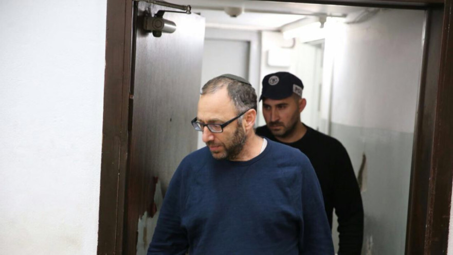 סמנכ"ל בזק עמיקם שורר