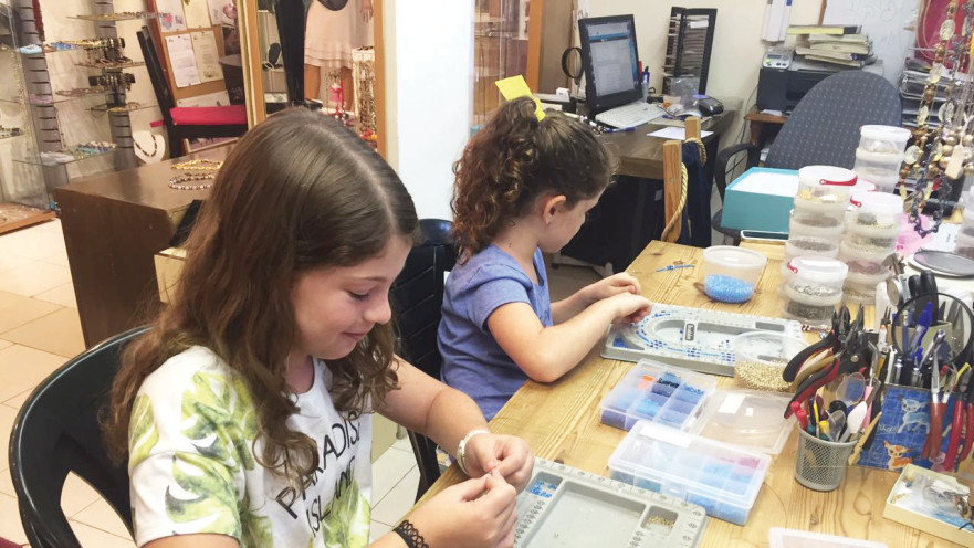 סדנאות סבתא לקיץ בסטודיו עדיים מכל הלב