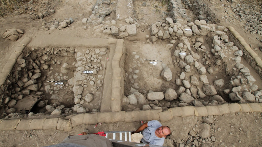 החפירות הארכיאולוגיות בבית ציידה 