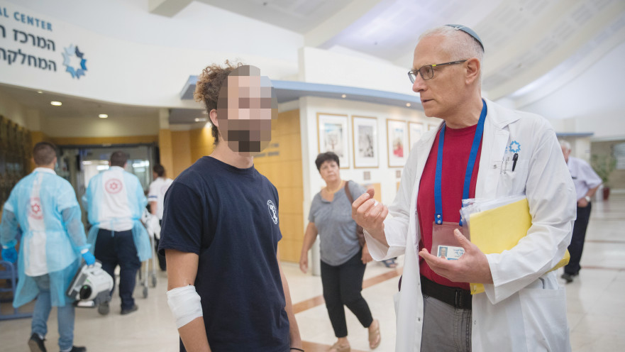 חולה עכברת בבית החולים