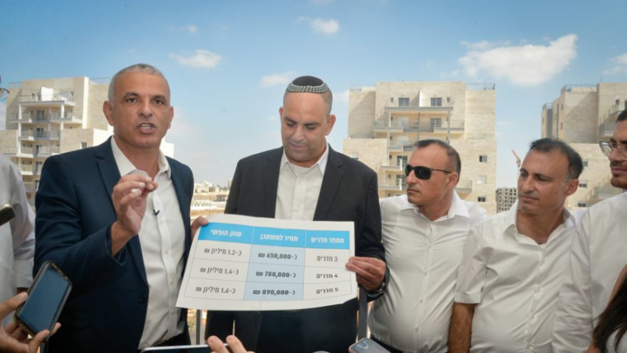 כחלון בטקס אכלוס פרויקט מחיר למשתכן  בלוד, השבוע