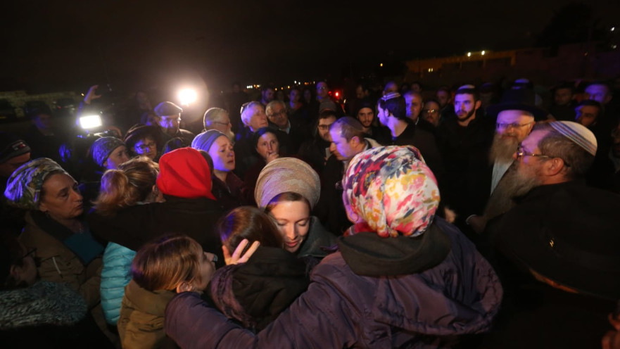 הלוויתו של התינוק מהפיגוע בעפרה