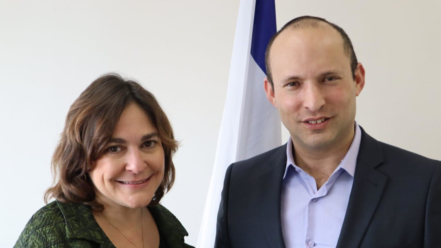 נפתלי בנט, קרולין גליק