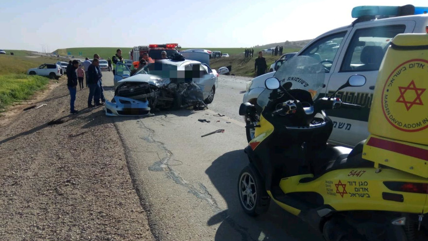 תאונת דרכים בין לקיה ללהב