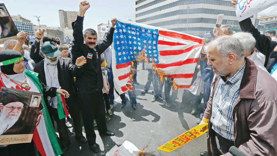 מחאה בטהרן נגד ארה"ב