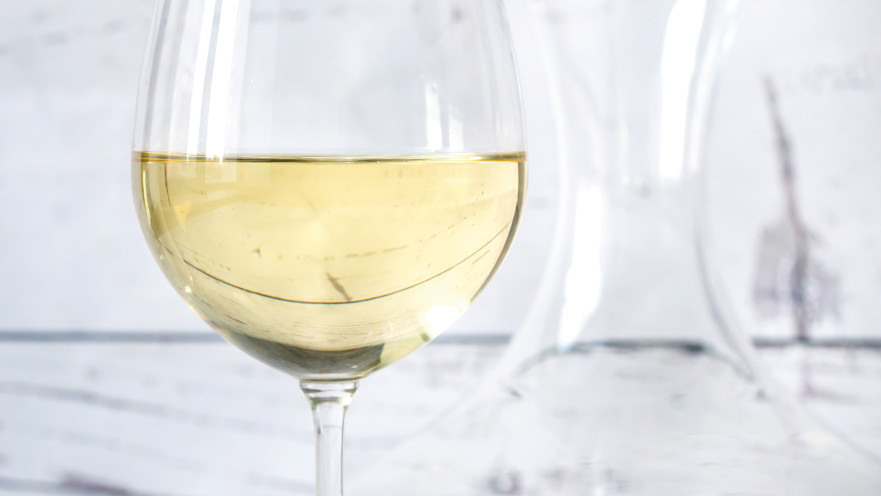 יינות לבנים