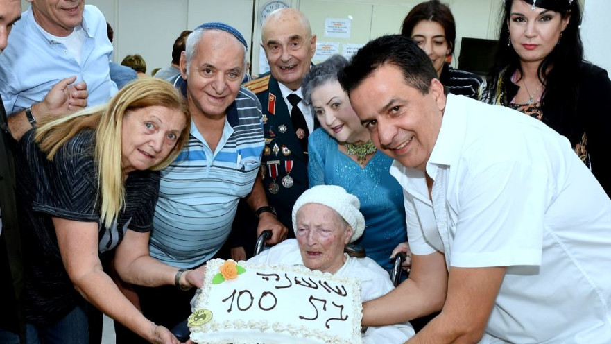 שושנה קולמר