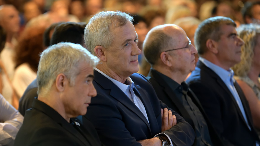 גבי אשכנזי, משה יעלון, בני גנץ, יאיר לפיד