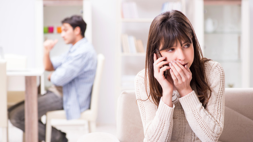 בגידה (אילוסטרציה)