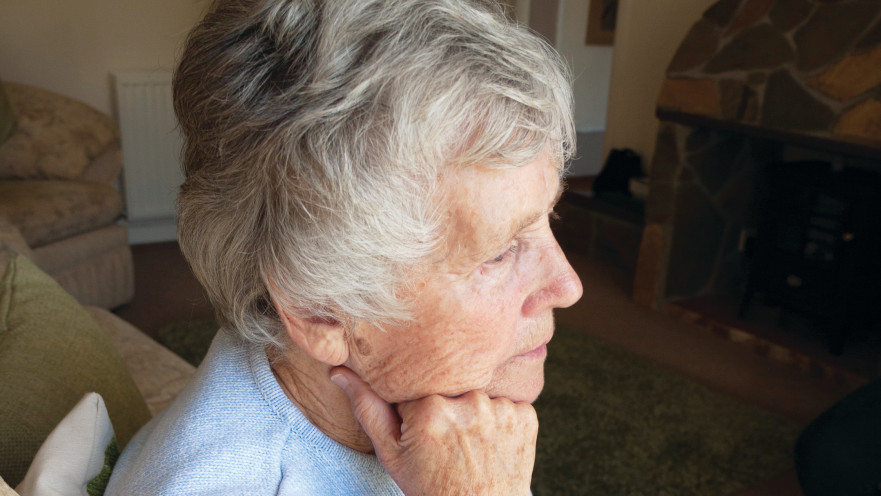 האם נשים מעל גיל 50 זקוקות ליותר ברזל?